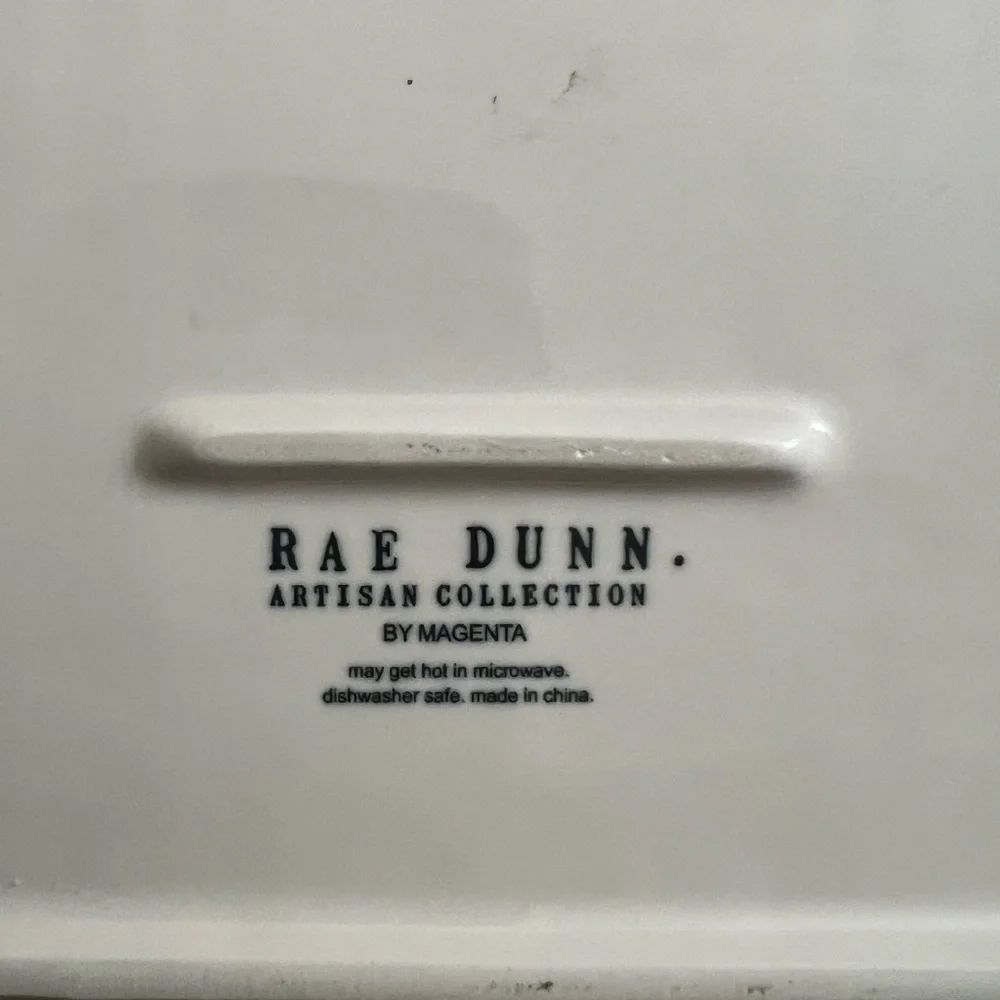 READ DUNN artisan collection tray. 9”x3”